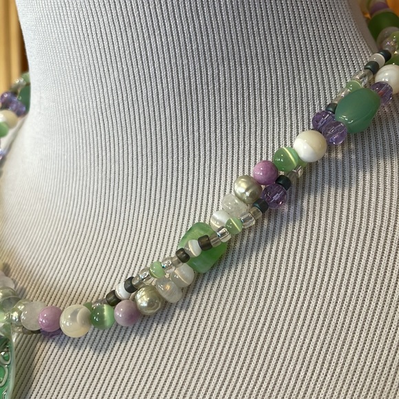 Tear drop pendant necklace - Picture 3 of 6